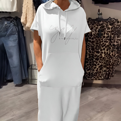 Ebba | Casual dress with hood and feminine fit
