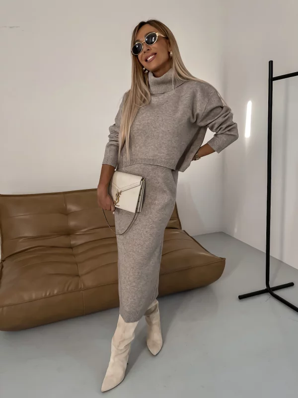 Nova Women's Knitwear Set