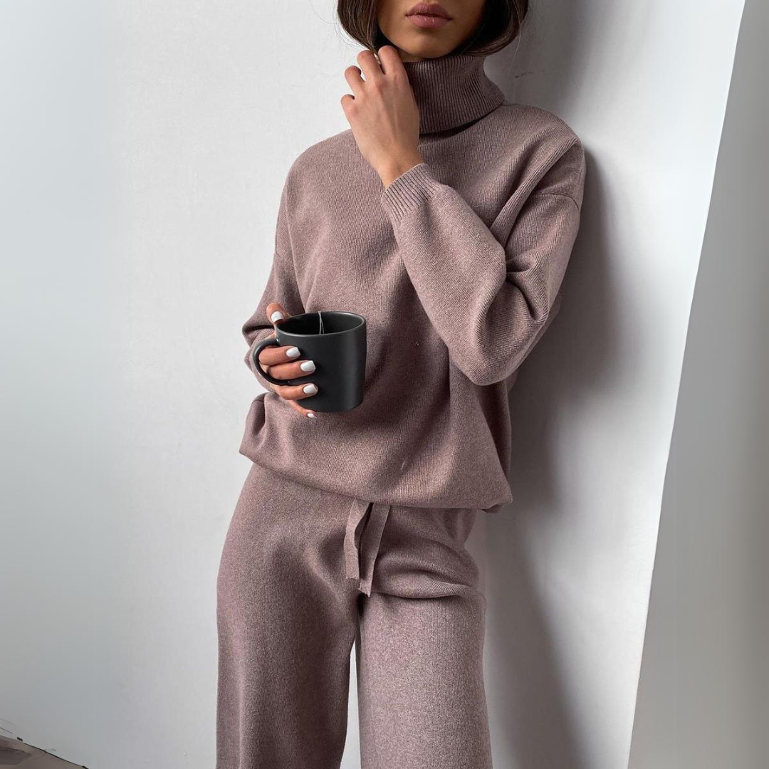 Ivy Luxe Turtleneck Set