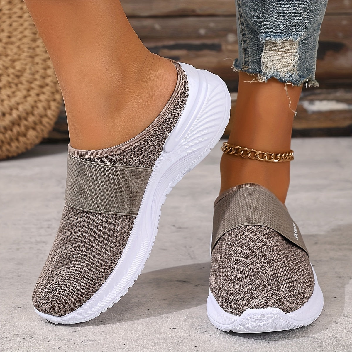 Lana | Woman soft, non-slip, breathable, everyday orthopaedic shoes